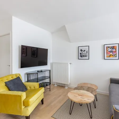 Sur Un Nuage By Plaza Apartment *